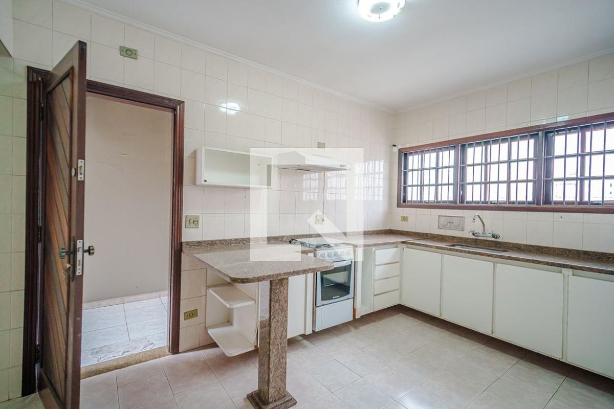 Casa, 4 quartos, 277 m² - Foto 46