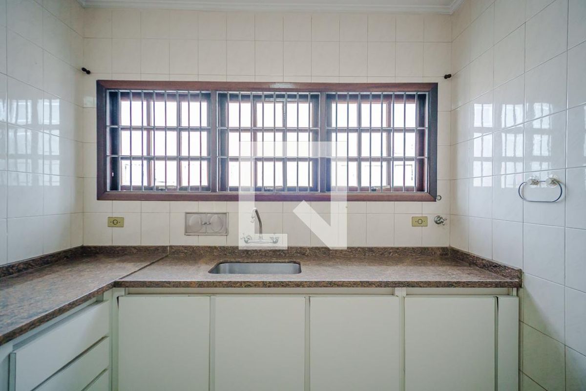 Casa, 4 quartos, 277 m² - Foto 49