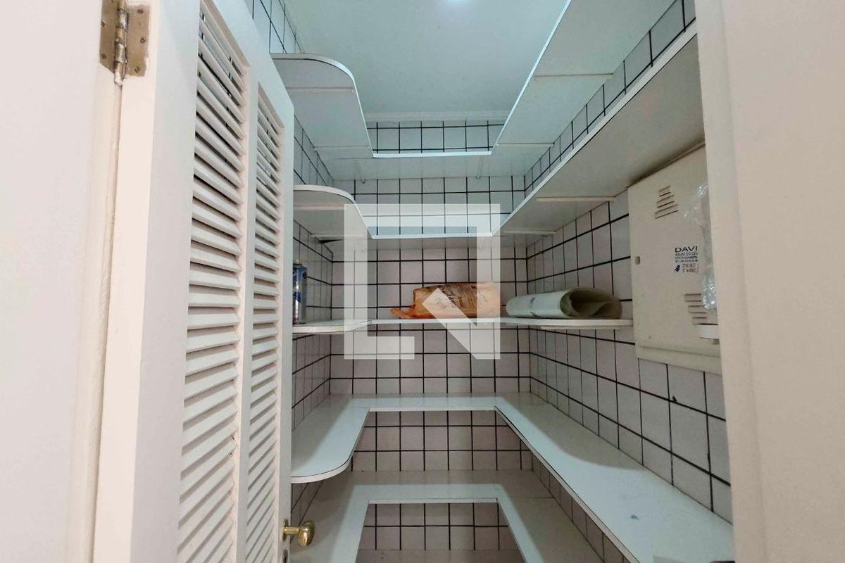 Casa, 7 quartos, 574 m² - Foto 37