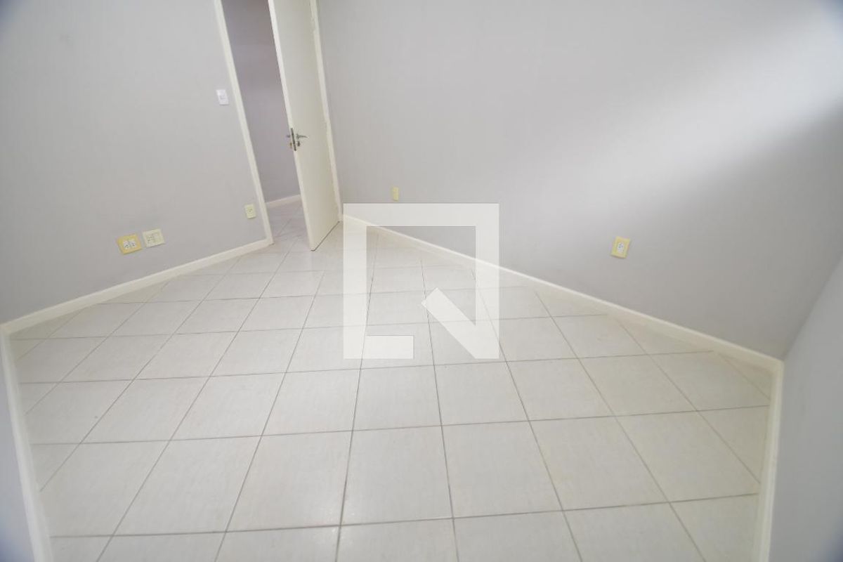 Casa à Venda - Jardim Flamboyant, 6 Quartos,  223 m2 em , Campinas - sp | SoloBR