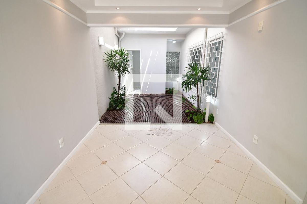 Casa à Venda - Jardim Flamboyant, 6 Quartos,  223 m2 em , Campinas - sp | SoloBR