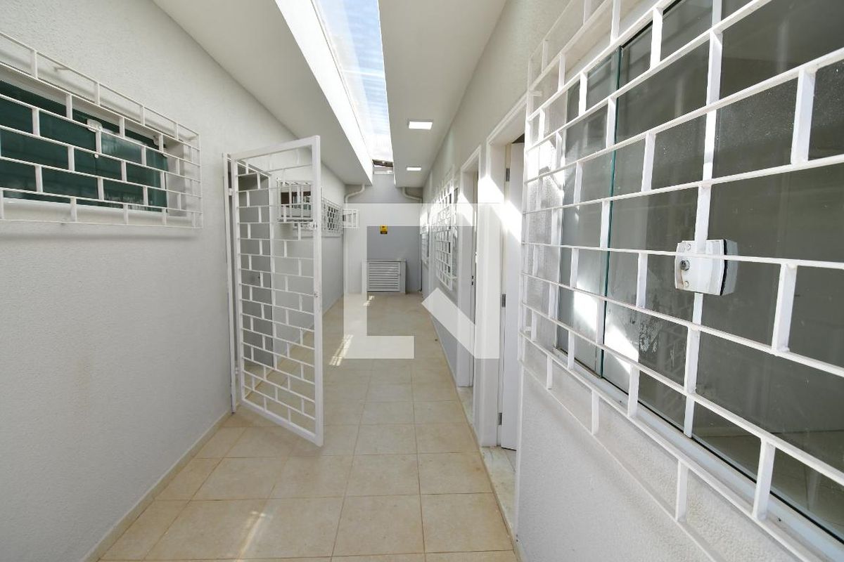 Casa à Venda - Jardim Flamboyant, 6 Quartos,  223 m2 em , Campinas - sp | SoloBR