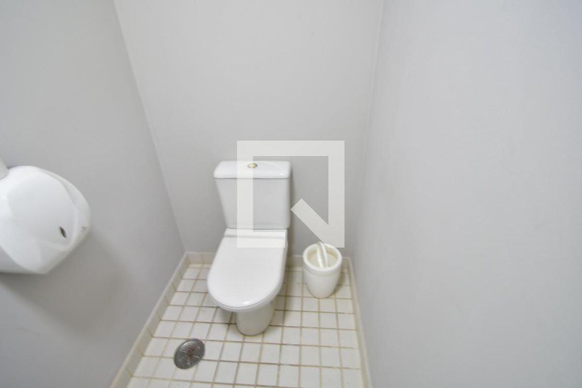 Casa à Venda - Jardim Flamboyant, 6 Quartos,  223 m2 em , Campinas - sp | SoloBR