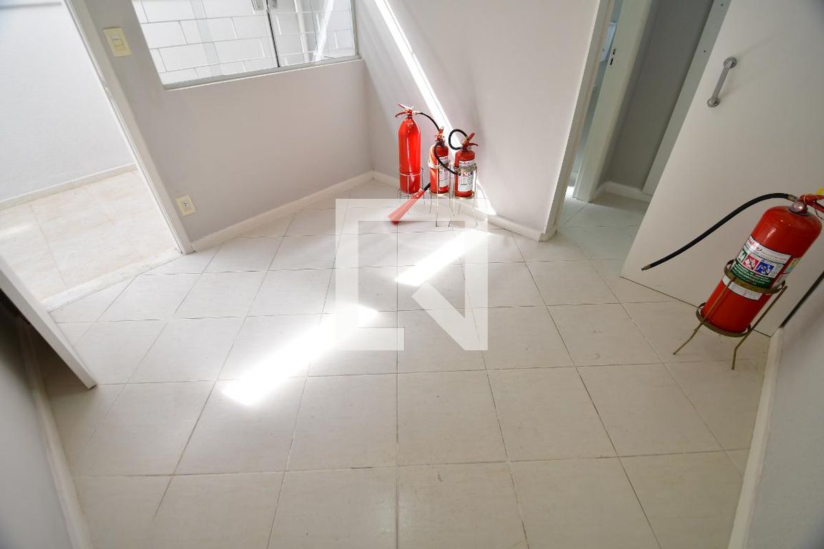 Casa à Venda - Jardim Flamboyant, 6 Quartos,  223 m2 em , Campinas - sp | SoloBR
