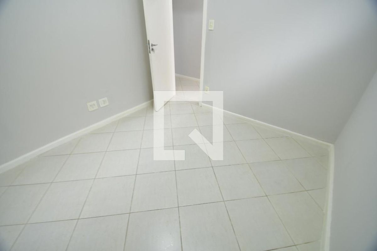Casa à Venda - Jardim Flamboyant, 6 Quartos,  223 m2 em , Campinas - sp | SoloBR