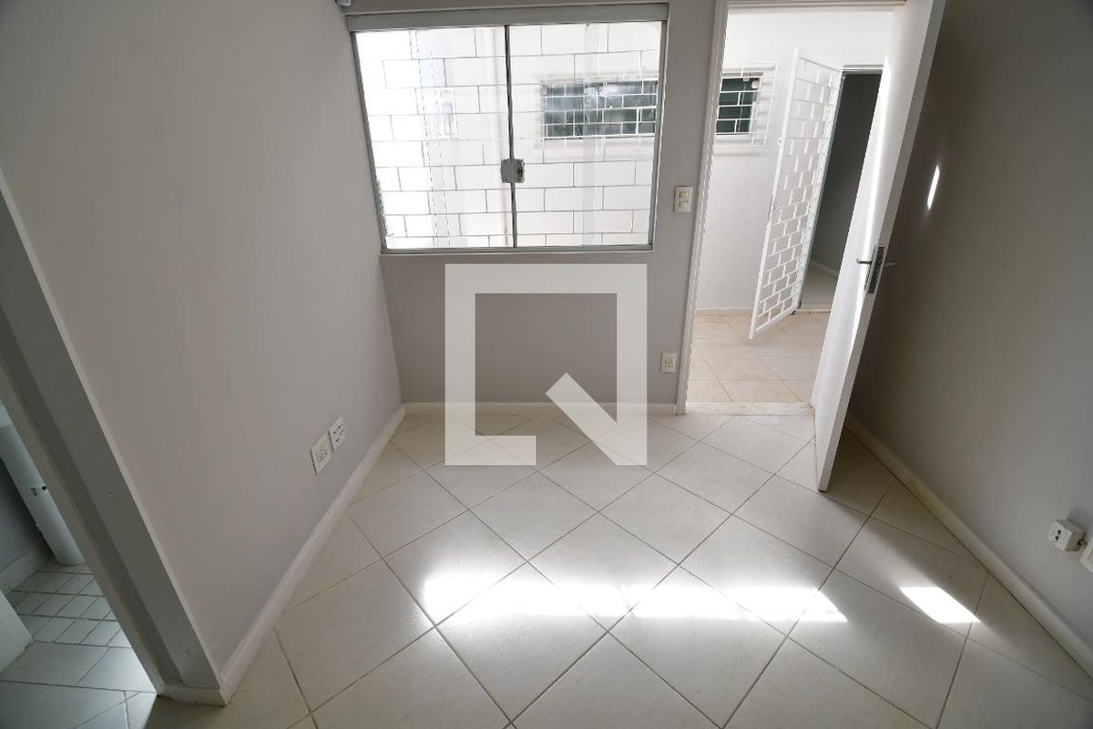 Casa à Venda - Jardim Flamboyant, 6 Quartos,  223 m2 em , Campinas - sp | SoloBR