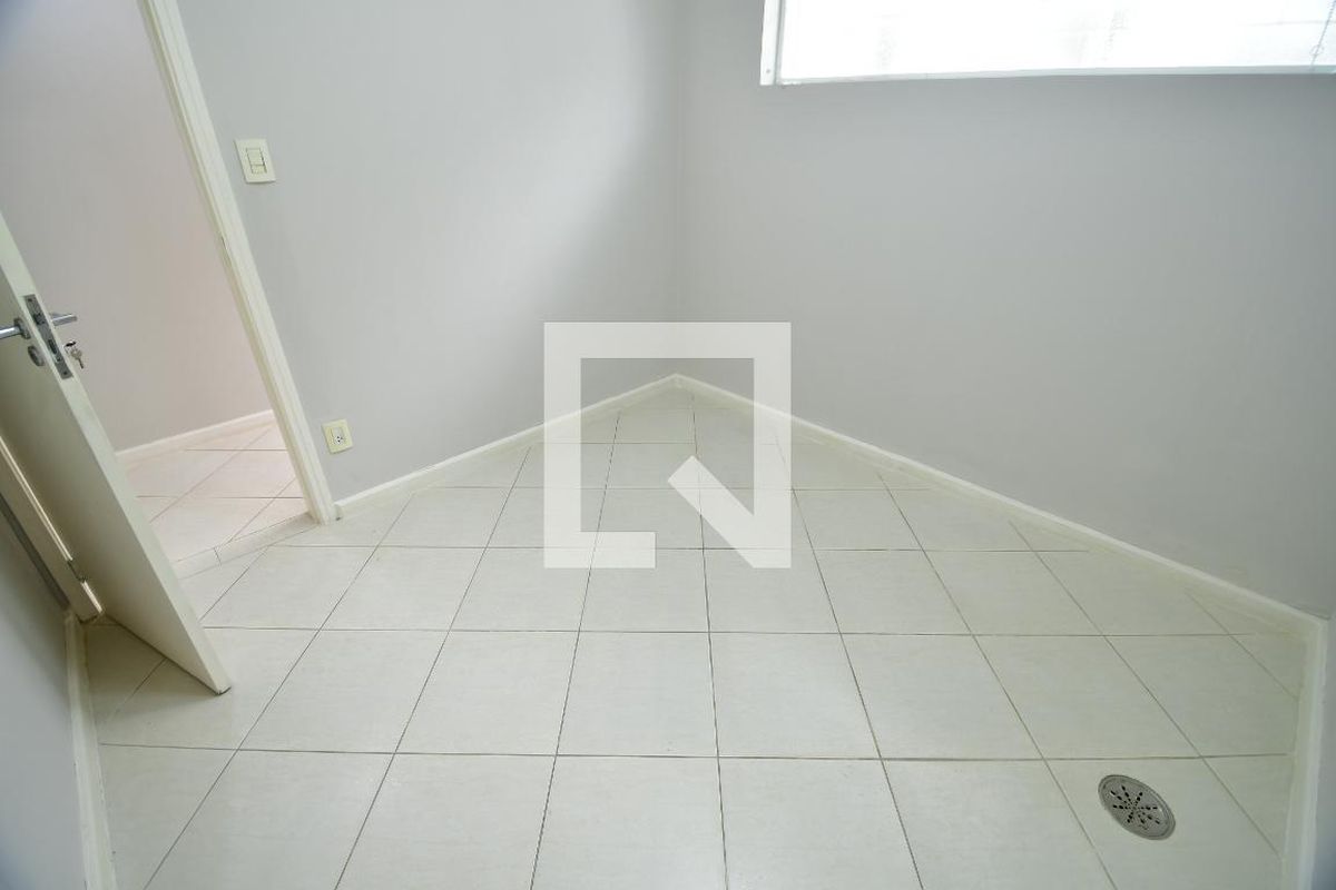 Casa à Venda - Jardim Flamboyant, 6 Quartos,  223 m2 em , Campinas - sp | SoloBR