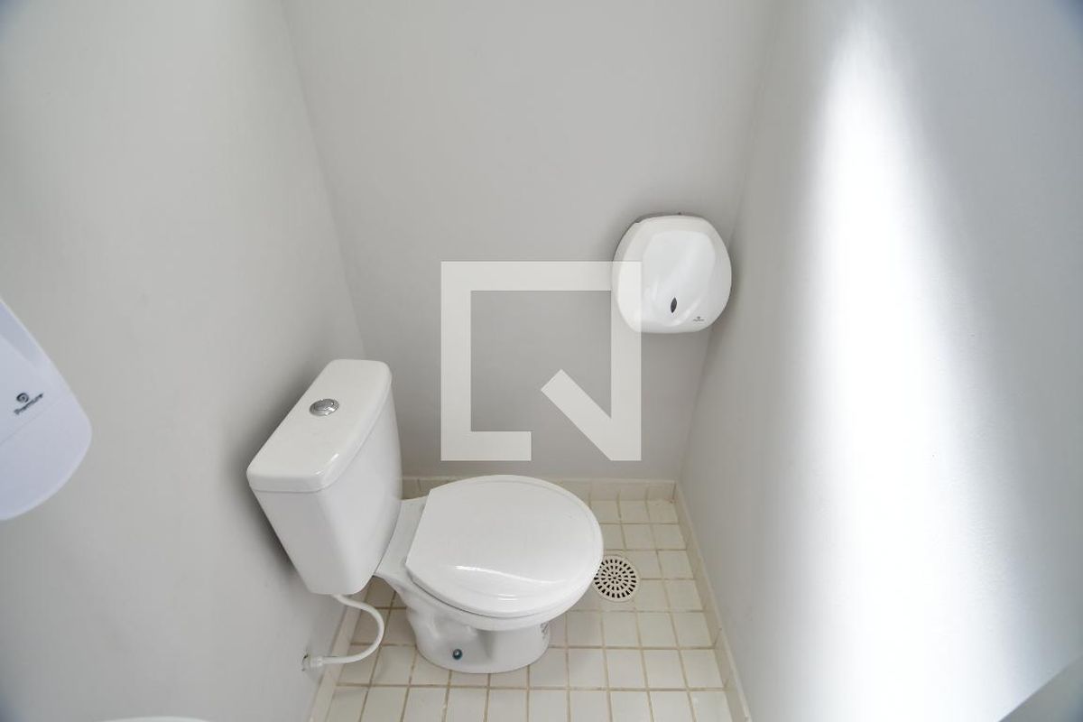Casa à Venda - Jardim Flamboyant, 6 Quartos,  223 m2 em , Campinas - sp | SoloBR