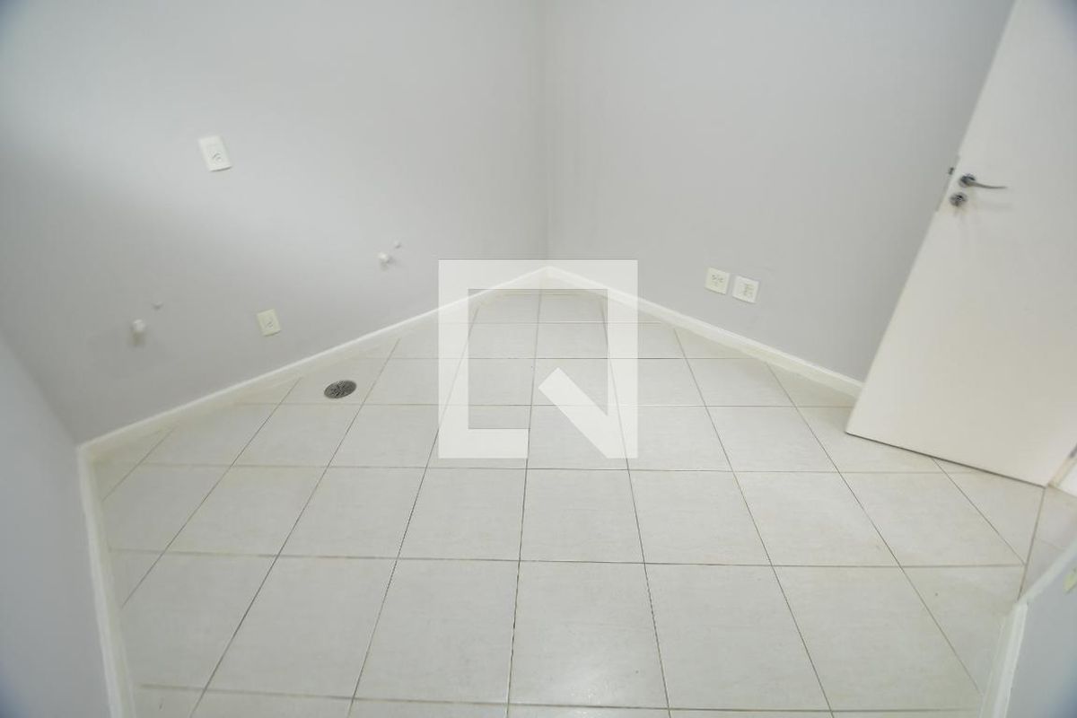 Casa à Venda - Jardim Flamboyant, 6 Quartos,  223 m2 em , Campinas - sp | SoloBR