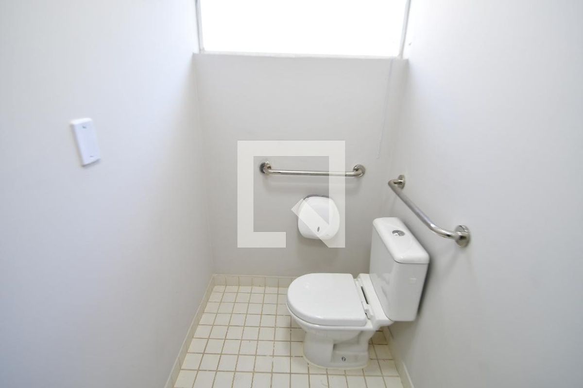 Casa à Venda - Jardim Flamboyant, 6 Quartos,  223 m2 em , Campinas - sp | SoloBR