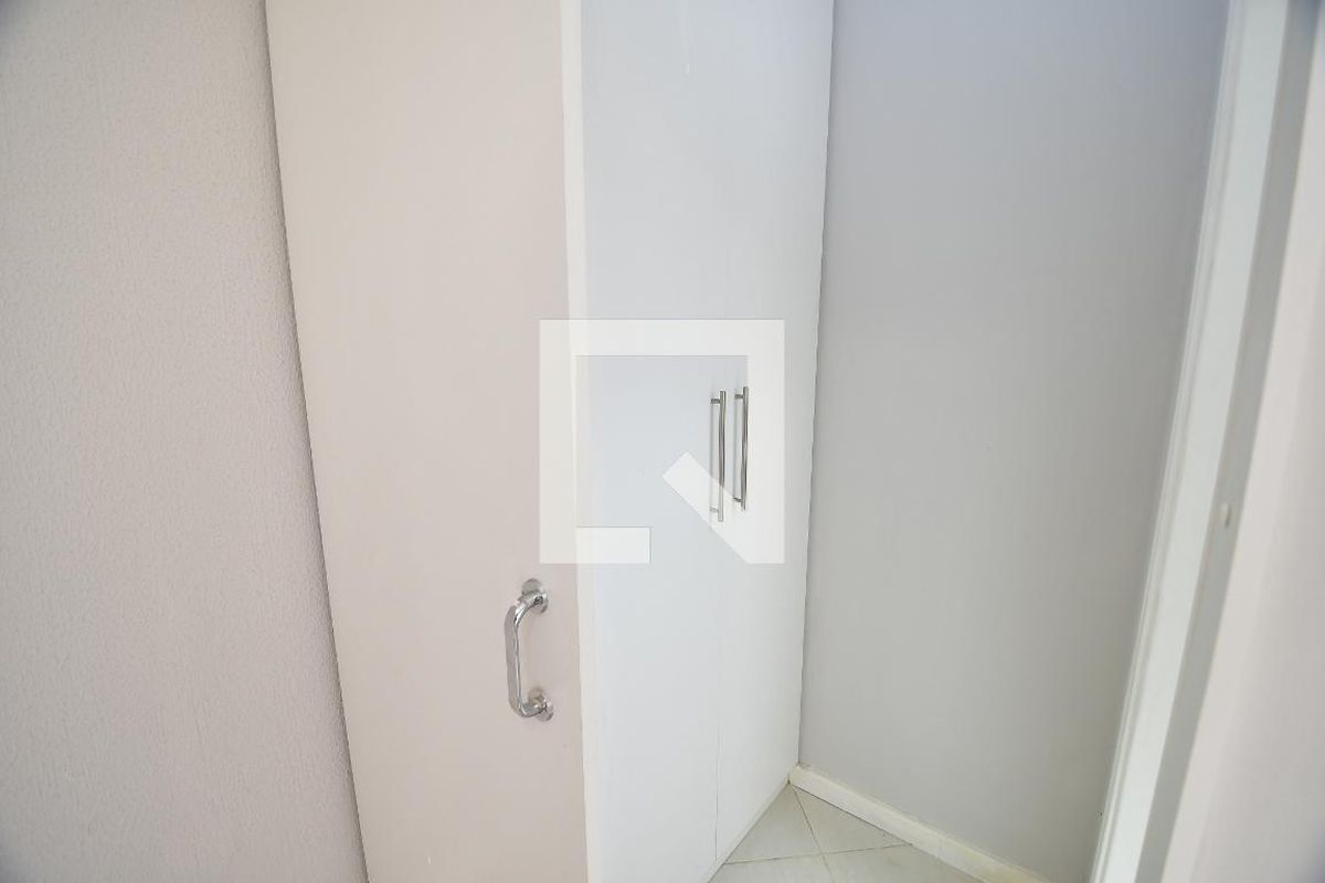 Casa à Venda - Jardim Flamboyant, 6 Quartos,  223 m2 em , Campinas - sp | SoloBR