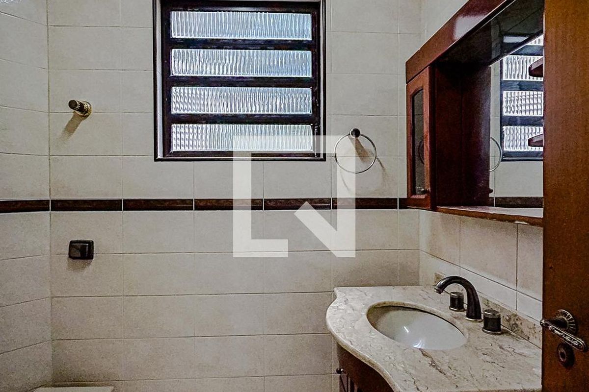 Casa, 4 quartos, 160 m² - Foto 22