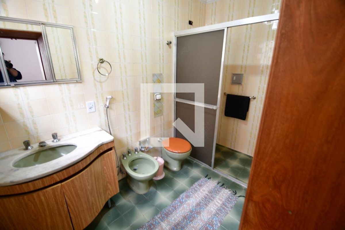 Casa à Venda - Jardim Santana, 3 Quartos,  282 m2 em , Campinas - sp | SoloBR