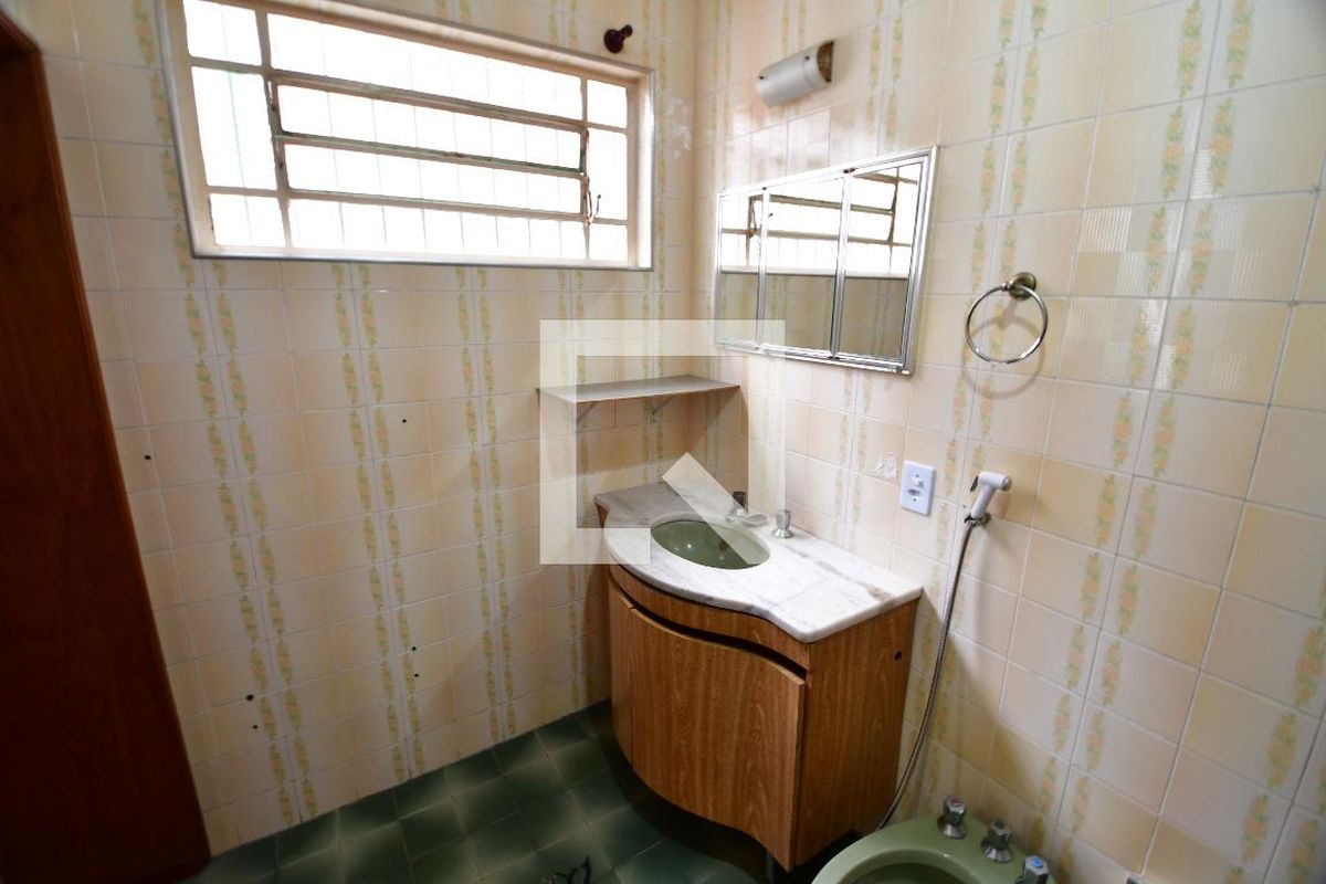 Casa à Venda - Jardim Santana, 3 Quartos,  282 m2 em , Campinas - sp | SoloBR