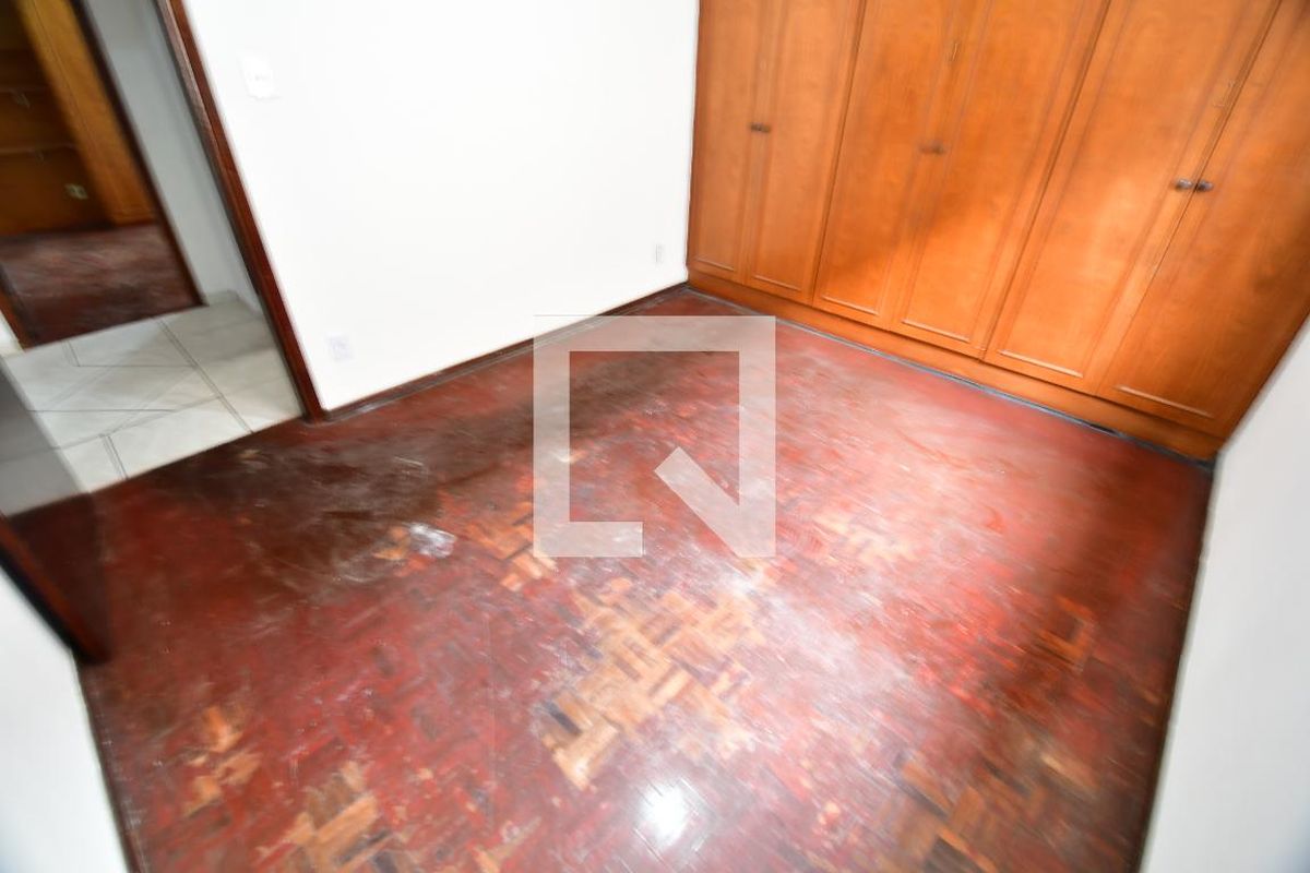 Casa à Venda - Jardim Santana, 3 Quartos,  282 m2 em , Campinas - sp | SoloBR