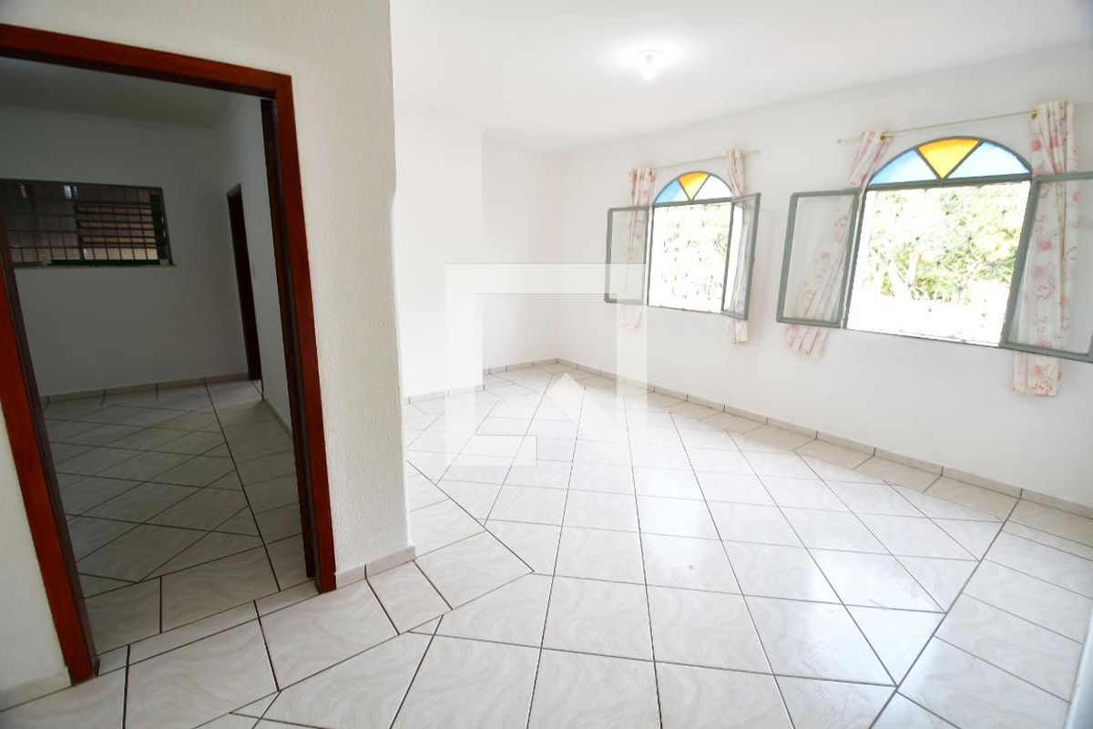 Casa à Venda - Jardim Santana, 3 Quartos,  282 m2 em , Campinas - sp | SoloBR