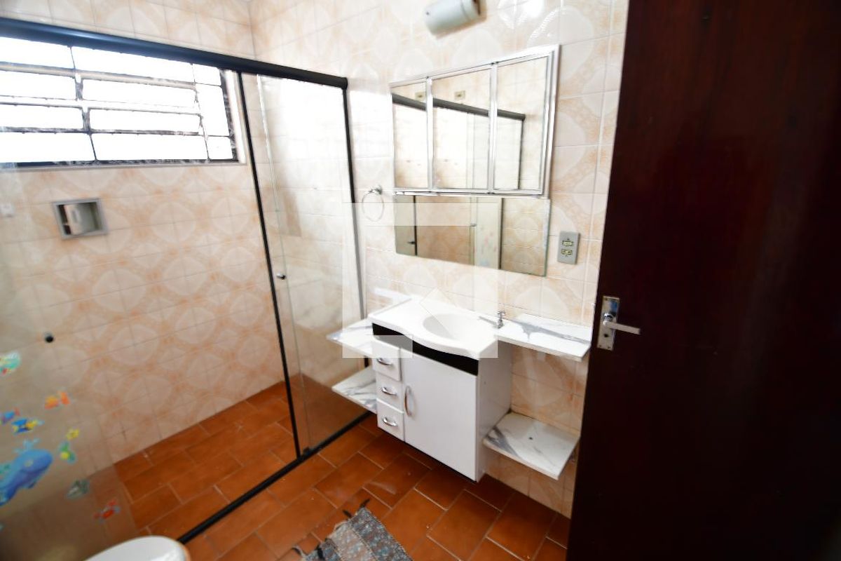 Casa à Venda - Jardim Santana, 3 Quartos,  282 m2 em , Campinas - sp | SoloBR