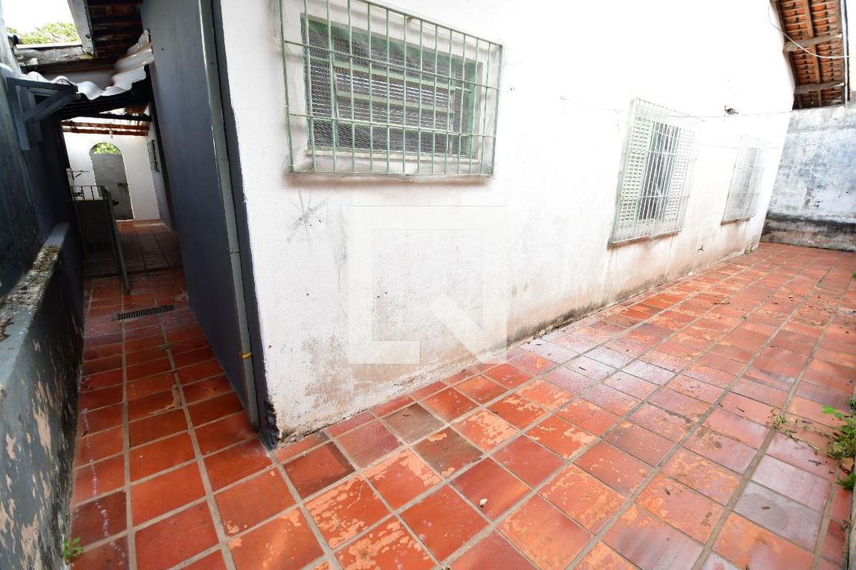 Casa à Venda - Jardim Santana, 3 Quartos,  282 m2 em , Campinas - sp | SoloBR