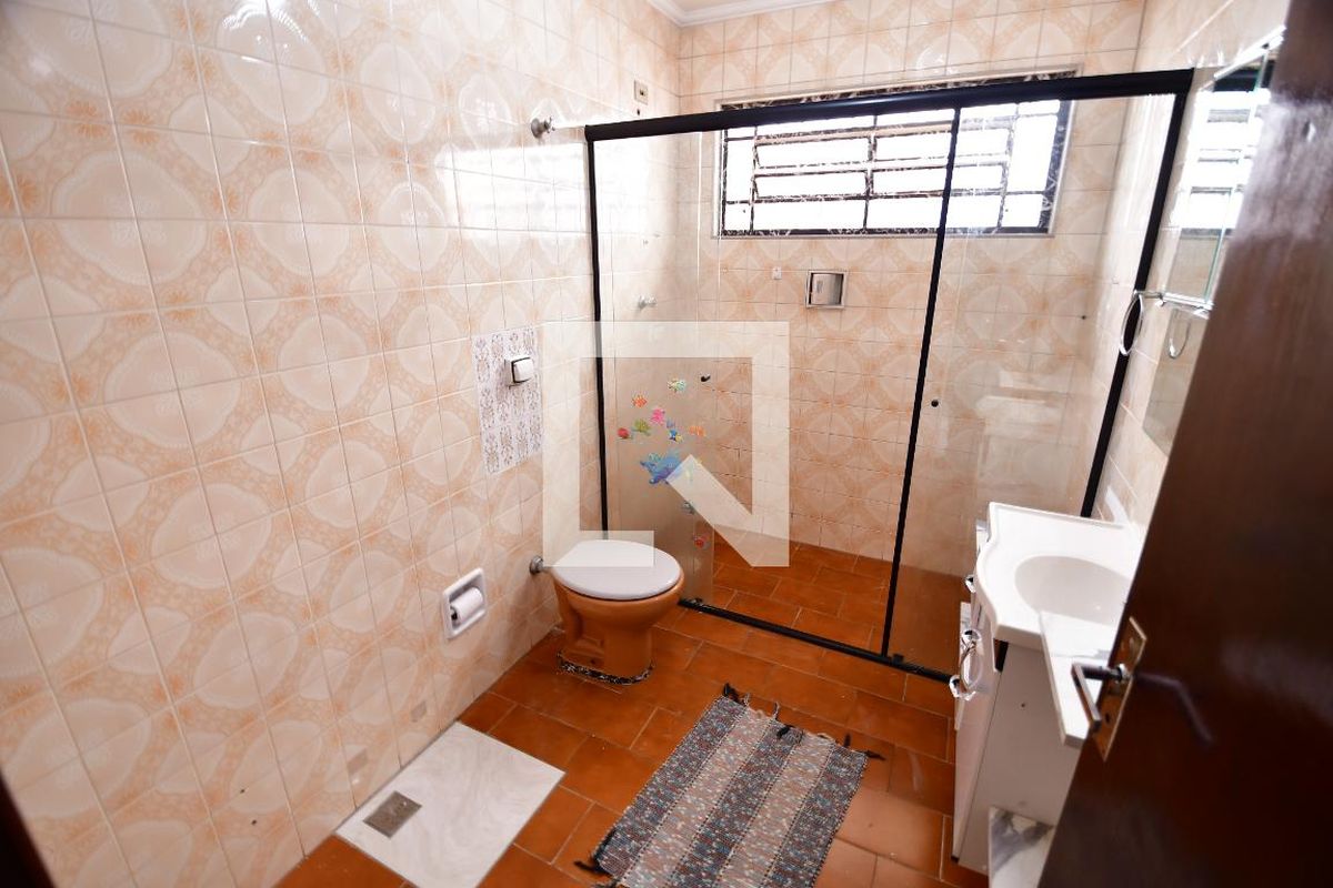 Casa à Venda - Jardim Santana, 3 Quartos,  282 m2 em , Campinas - sp | SoloBR