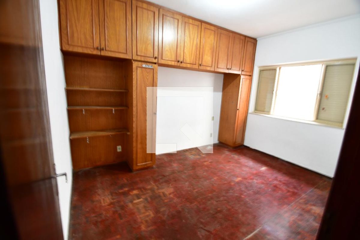 Casa à Venda - Jardim Santana, 3 Quartos,  282 m2 em , Campinas - sp | SoloBR
