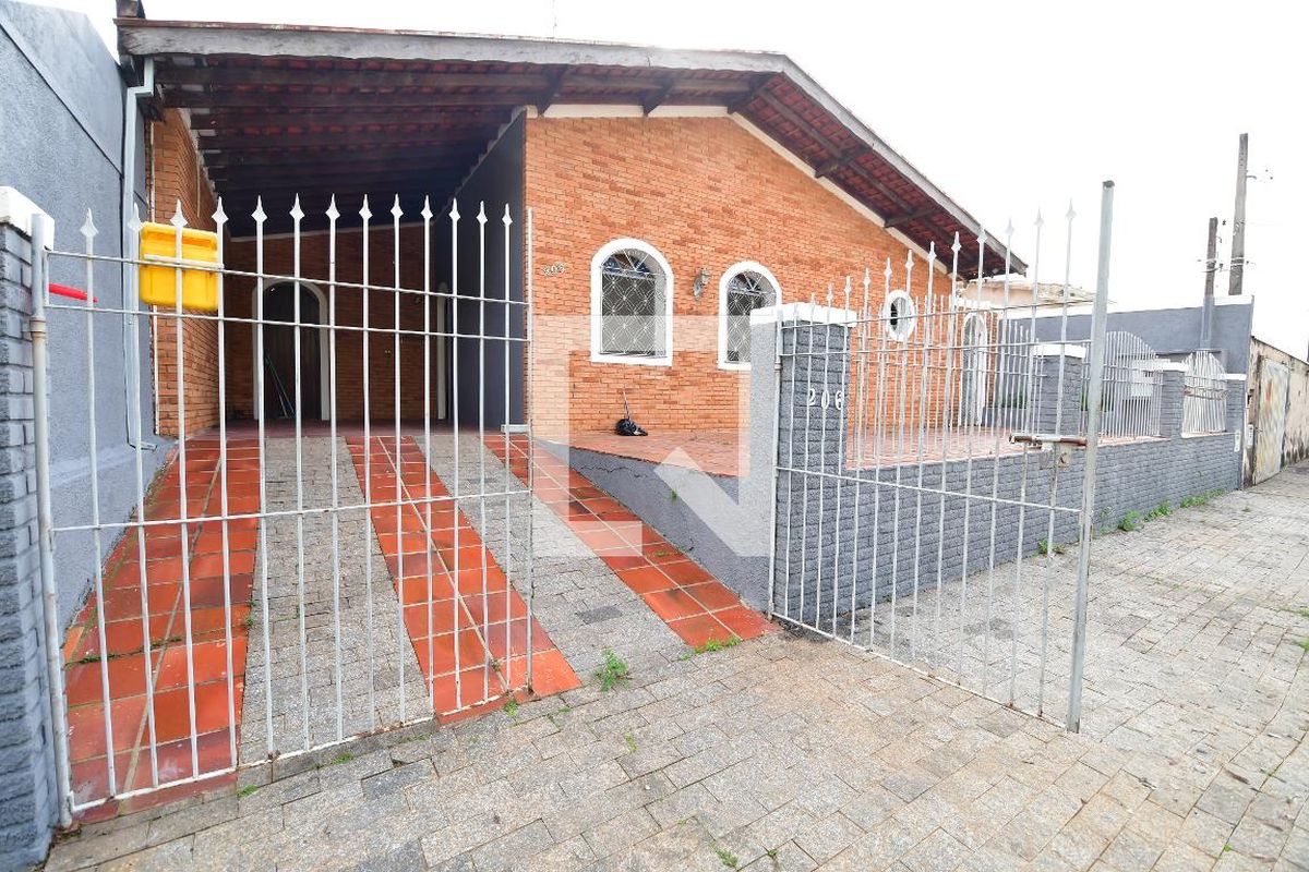 Casa à Venda - Jardim Santana, 3 Quartos,  282 m2 em , Campinas - sp | SoloBR