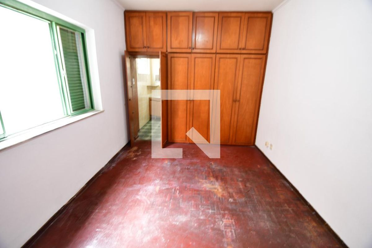 Casa à Venda - Jardim Santana, 3 Quartos,  282 m2 em , Campinas - sp | SoloBR