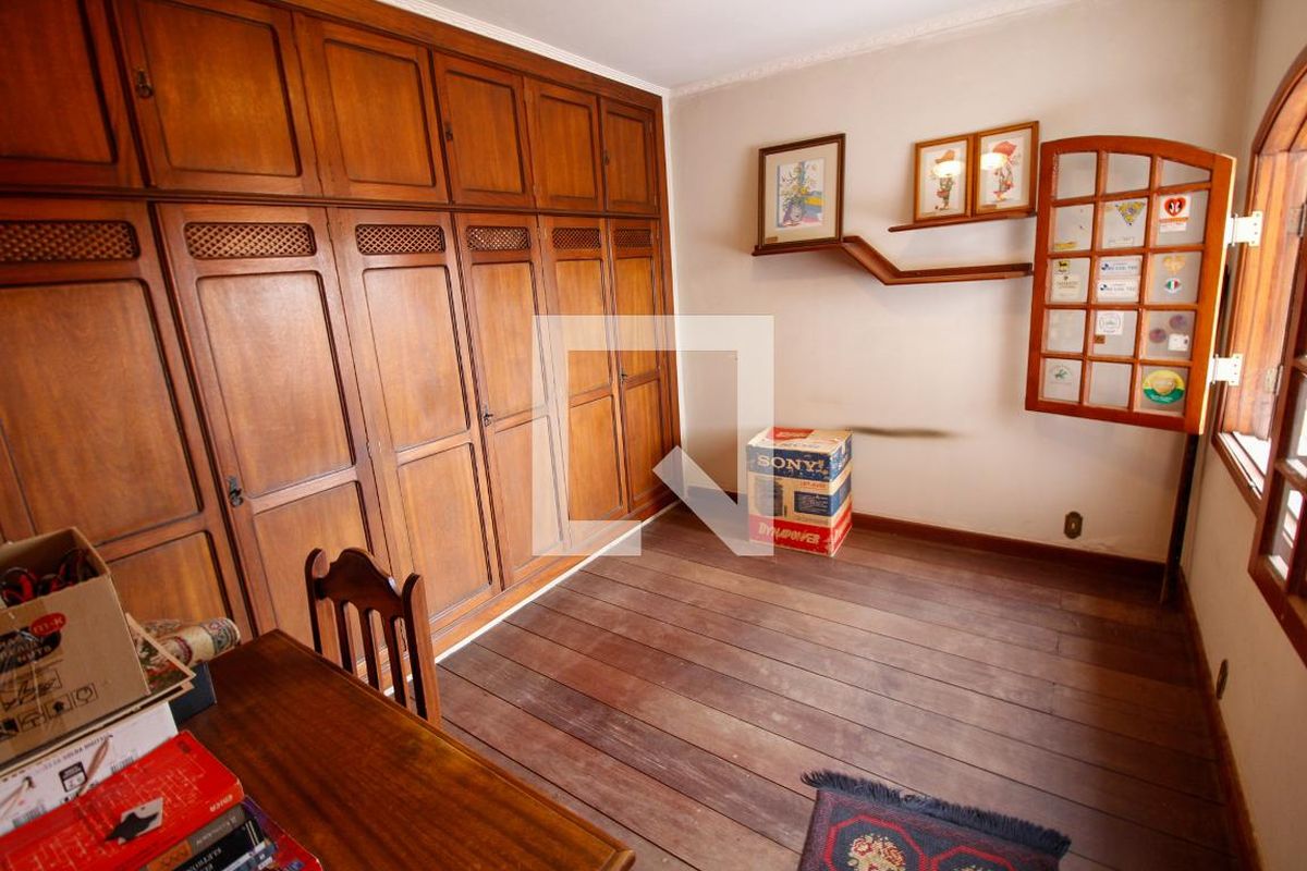 Casa à Venda - Guanabara, 6 Quartos,  359 m2 em , Campinas - sp | SoloBR