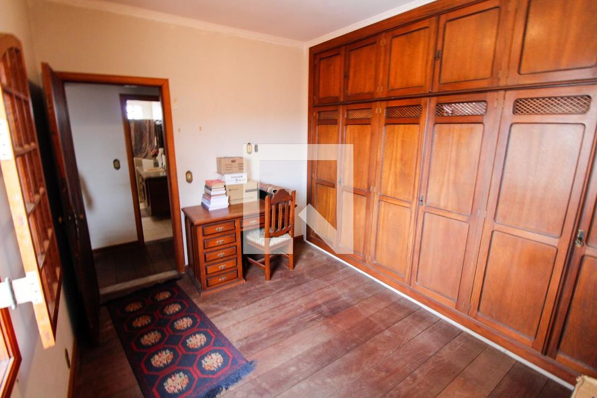 Casa à Venda - Guanabara, 6 Quartos,  359 m2 em , Campinas - sp | SoloBR