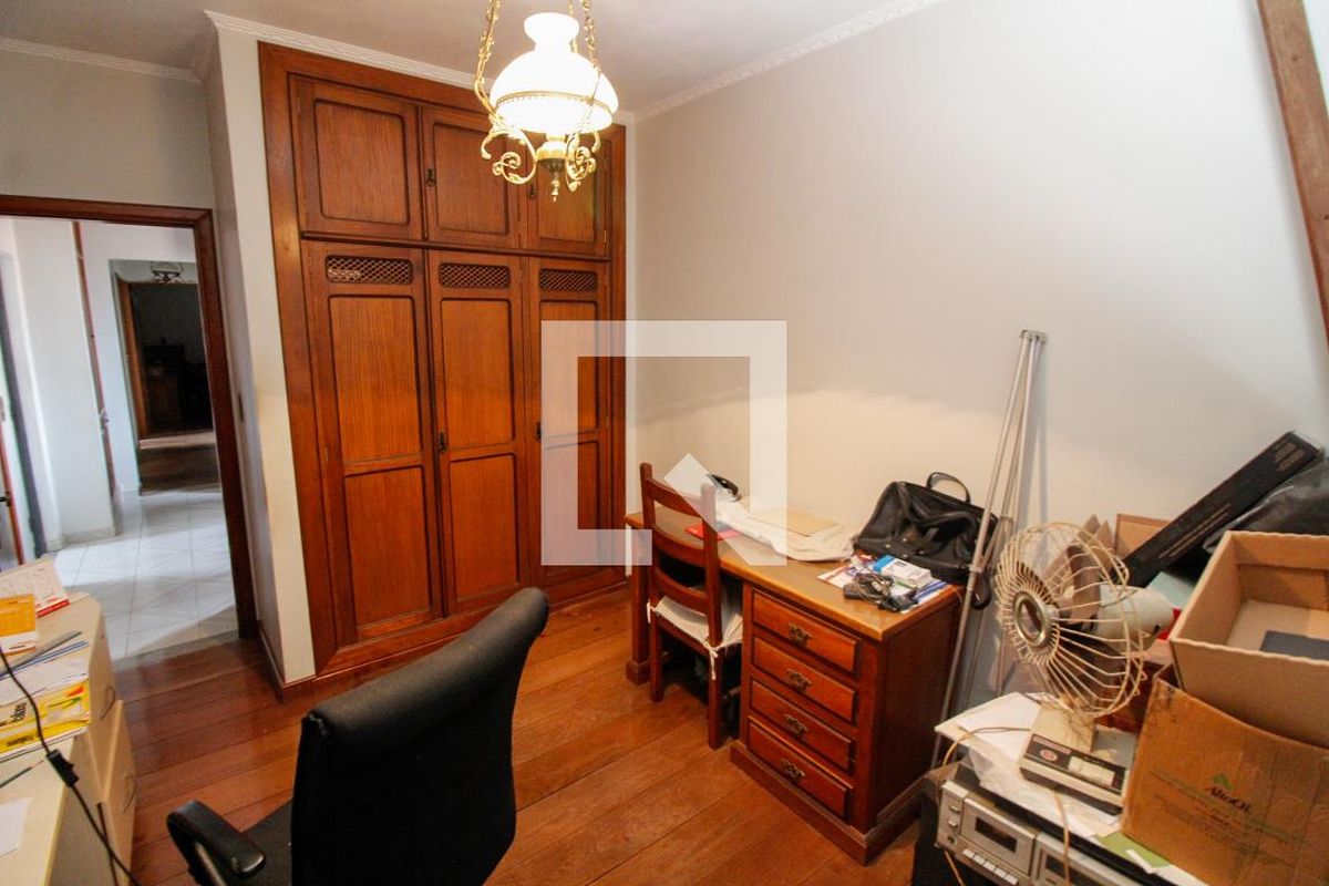 Casa à Venda - Guanabara, 6 Quartos,  359 m2 em , Campinas - sp | SoloBR