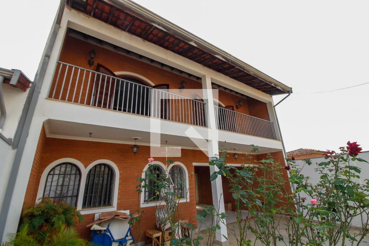 Casa à Venda - Guanabara, 6 Quartos,  359 m2 em , Campinas - sp | SoloBR