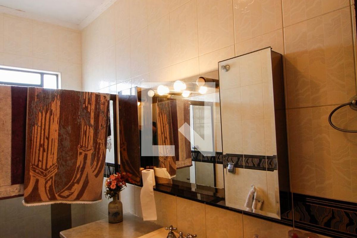 Casa à Venda - Guanabara, 6 Quartos,  359 m2 em , Campinas - sp | SoloBR