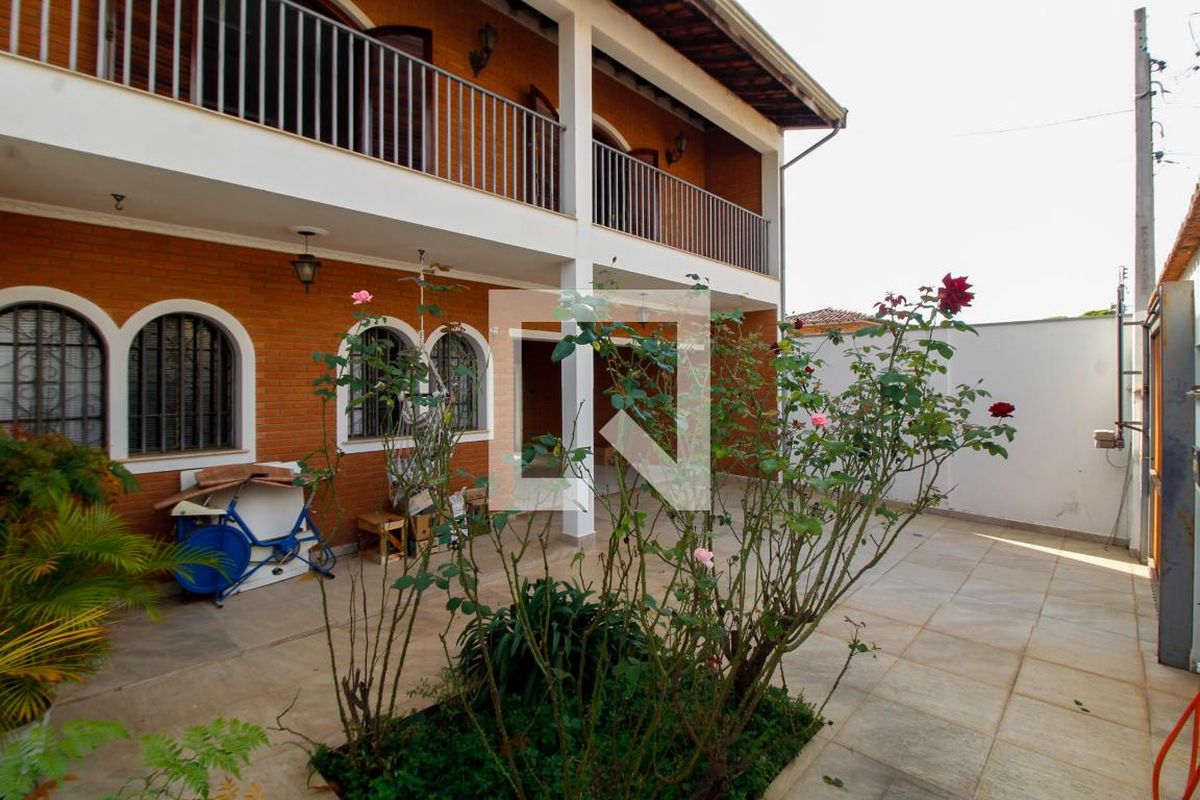 Casa à Venda - Guanabara, 6 Quartos,  359 m2 em , Campinas - sp | SoloBR
