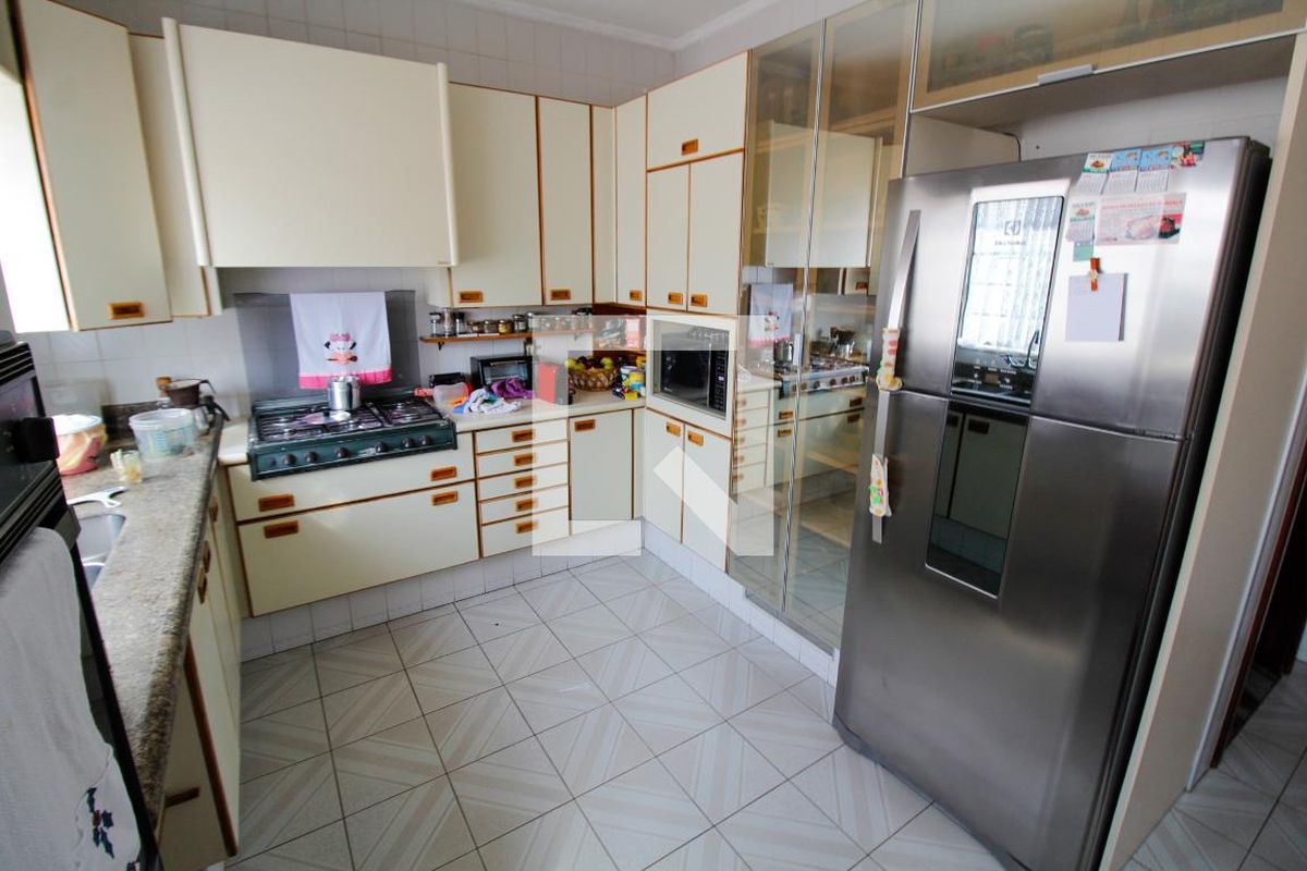 Casa à Venda - Guanabara, 6 Quartos,  359 m2 em , Campinas - sp | SoloBR