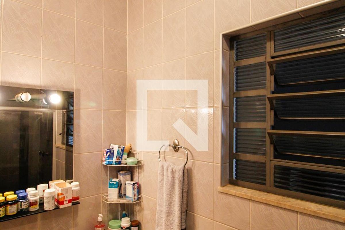 Casa à Venda - Guanabara, 6 Quartos,  359 m2 em , Campinas - sp | SoloBR