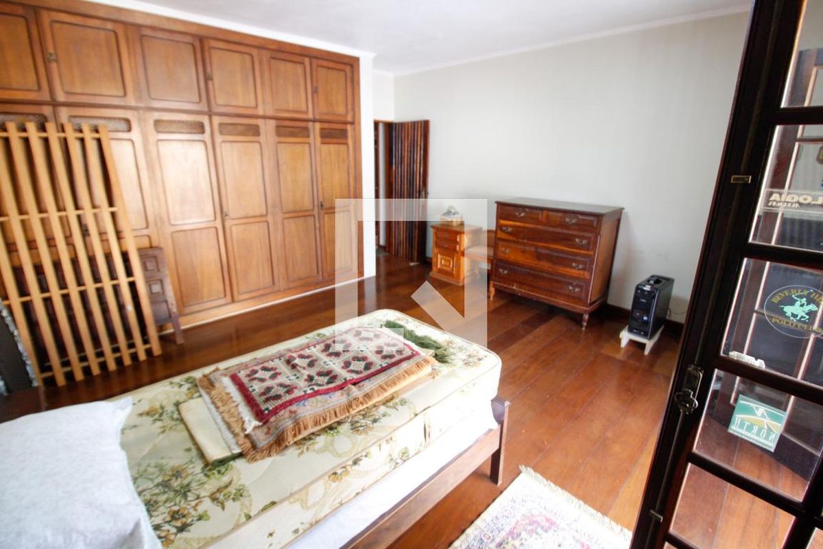 Casa à Venda - Guanabara, 6 Quartos,  359 m2 em , Campinas - sp | SoloBR