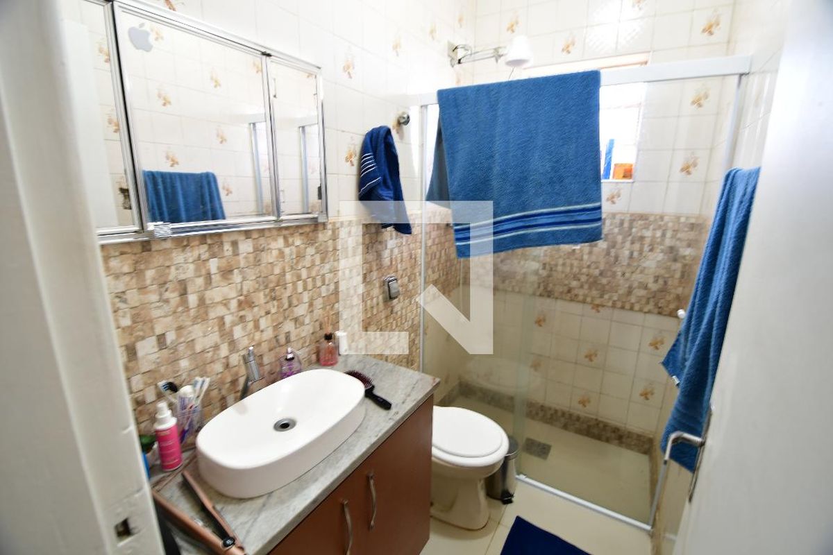 Casa à Venda - Jardim Santana, 5 Quartos,  199 m2 em , Campinas - sp | SoloBR