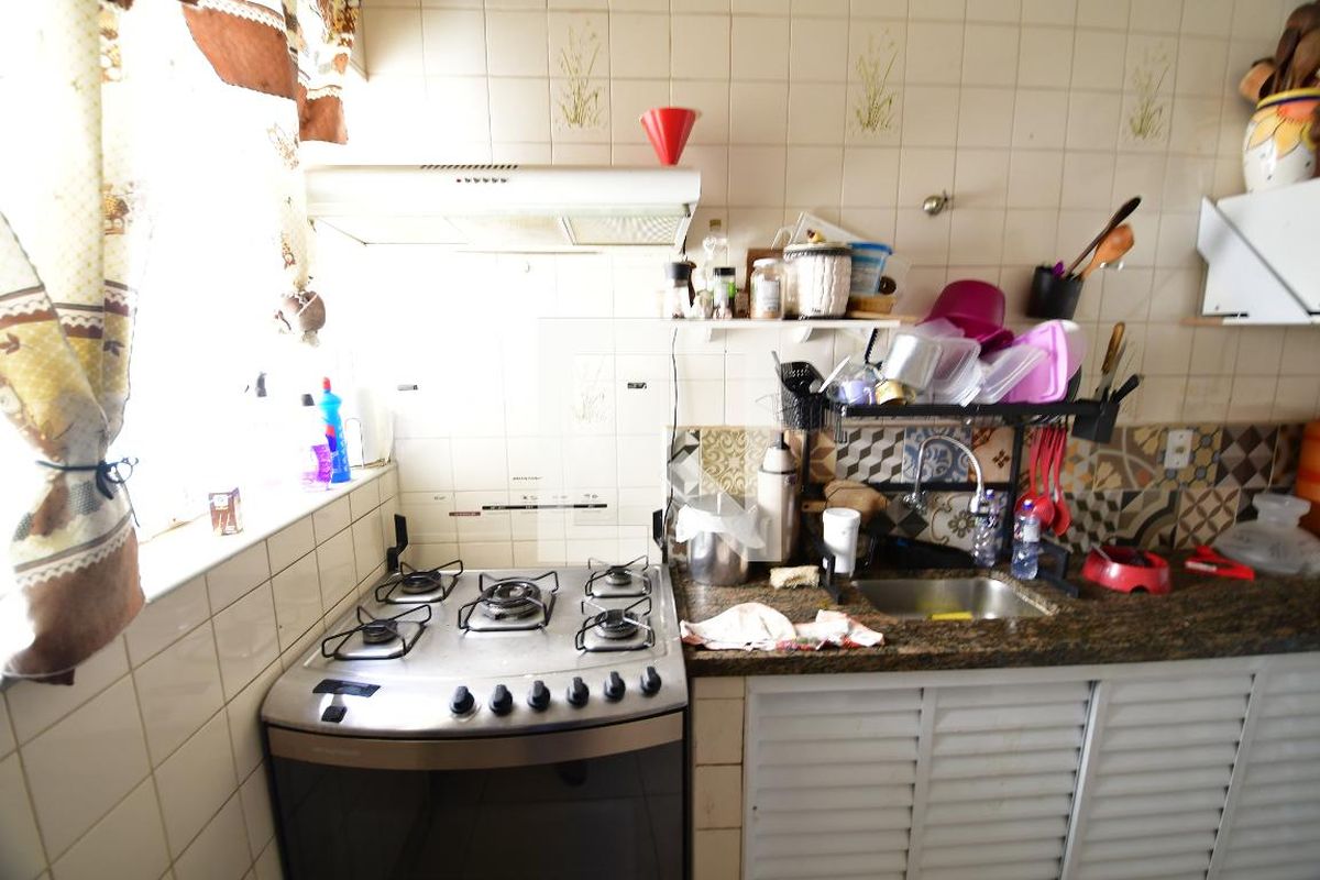 Casa à Venda - Jardim Santana, 5 Quartos,  199 m2 em , Campinas - sp | SoloBR