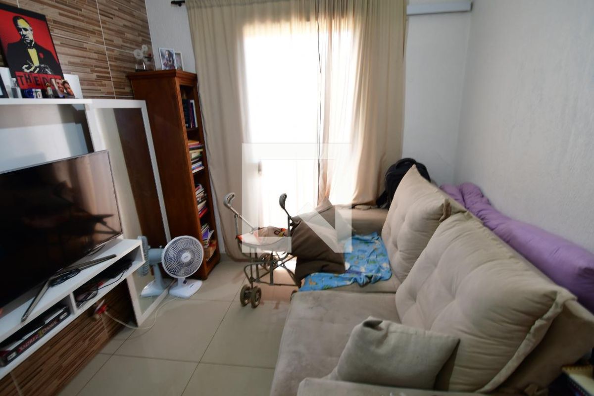 Casa à Venda - Jardim Santana, 5 Quartos,  199 m2 em , Campinas - sp | SoloBR