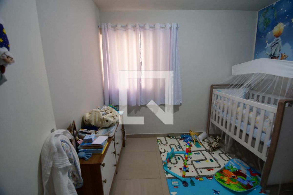 Casa à Venda - Jardim Santana, 5 Quartos,  199 m2 em , Campinas - sp | SoloBR