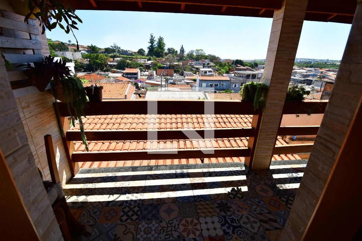 Casa à Venda - Jardim Santana, 5 Quartos,  199 m2 em , Campinas - sp | SoloBR