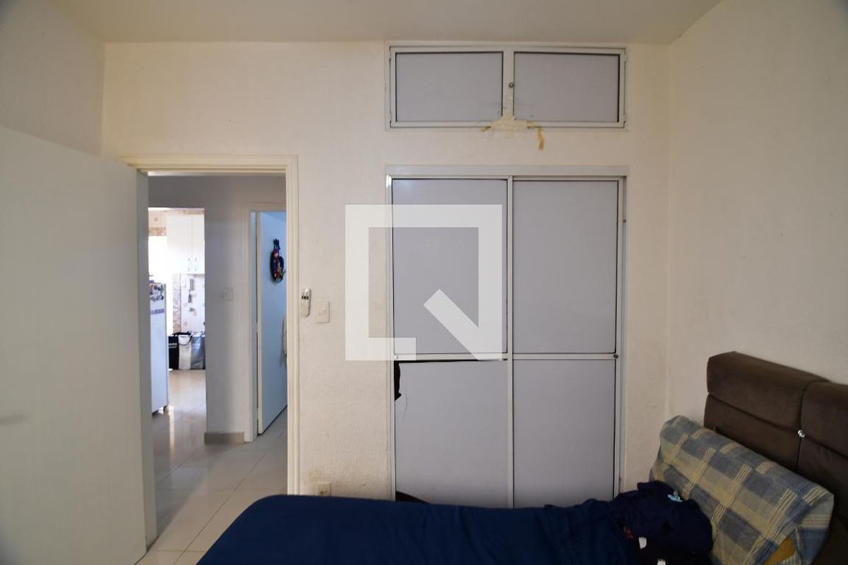 Casa à Venda - Jardim Santana, 5 Quartos,  199 m2 em , Campinas - sp | SoloBR