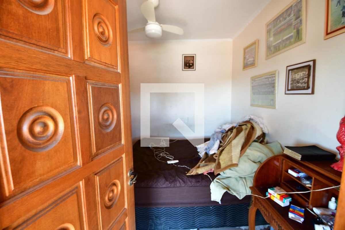 Casa à Venda - Jardim Santana, 5 Quartos,  199 m2 em , Campinas - sp | SoloBR