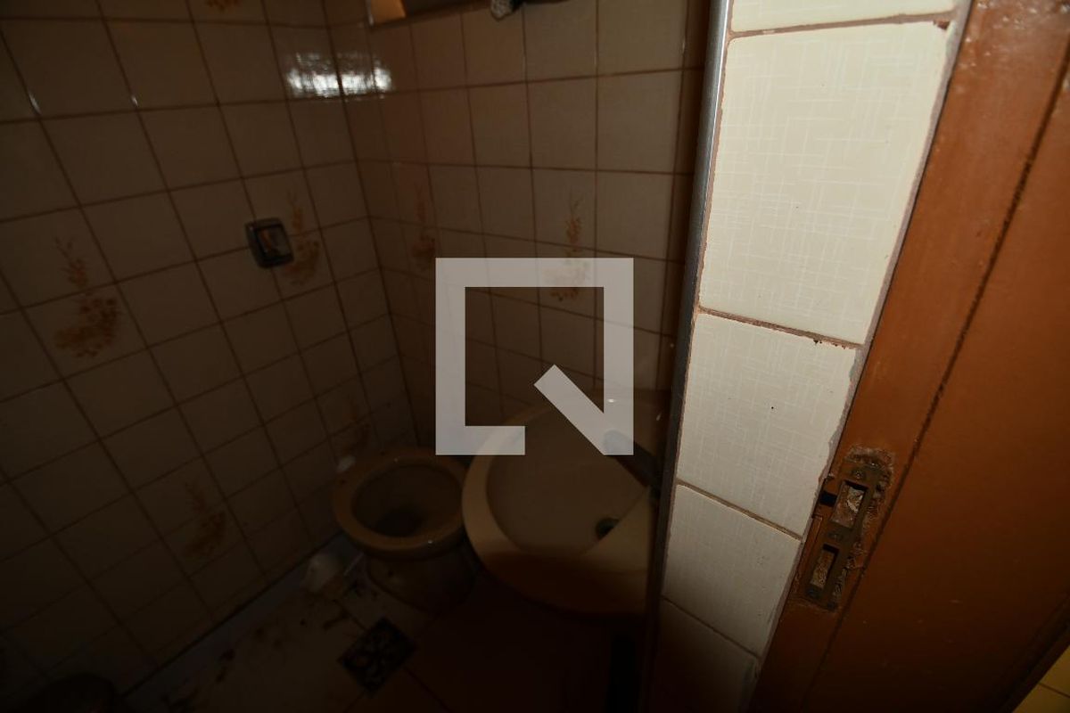 Casa à Venda - Jardim Santana, 5 Quartos,  199 m2 em , Campinas - sp | SoloBR