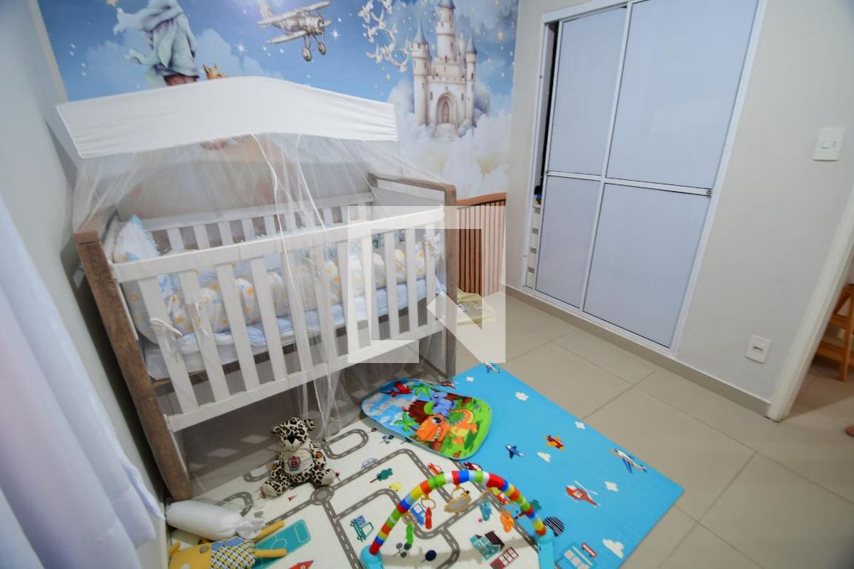 Casa à Venda - Jardim Santana, 5 Quartos,  199 m2 em , Campinas - sp | SoloBR