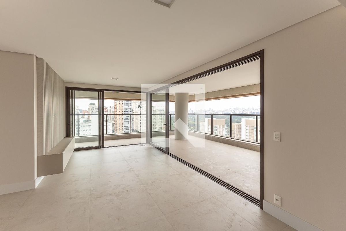 Apartamento, 3 quartos, 153 m² - Foto 1