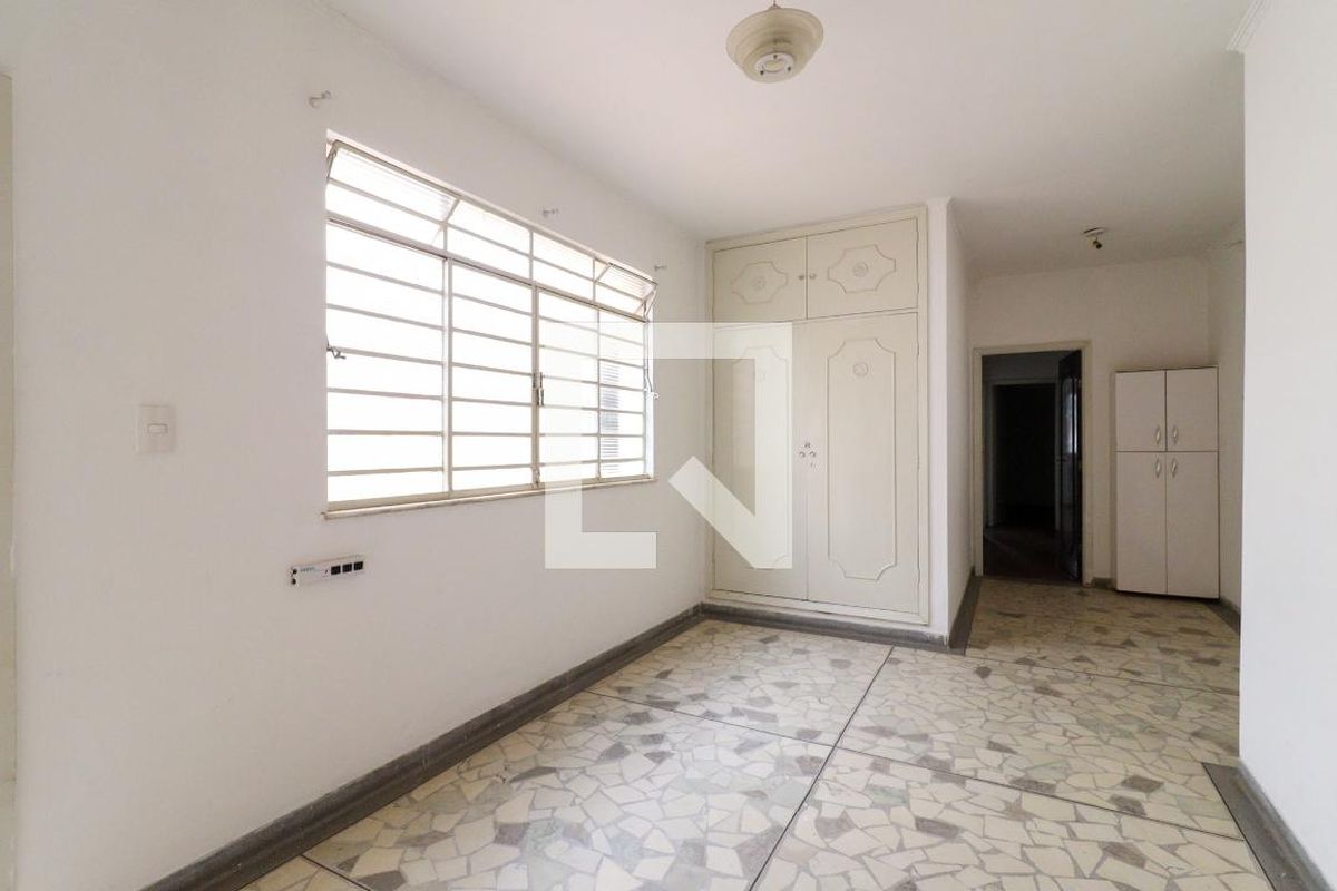 Casa à Venda - Guanabara, 3 Quartos,  187 m2 em , Campinas - sp | SoloBR