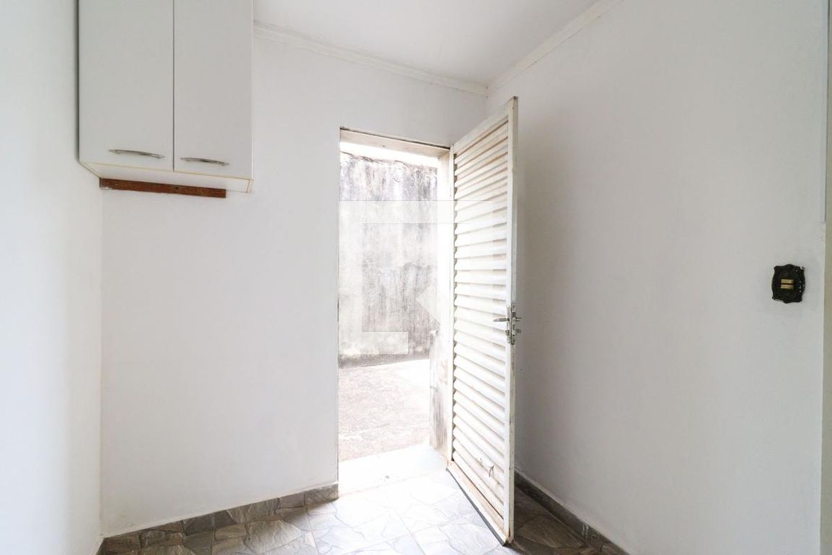 Casa à Venda - Guanabara, 3 Quartos,  187 m2 em , Campinas - sp | SoloBR