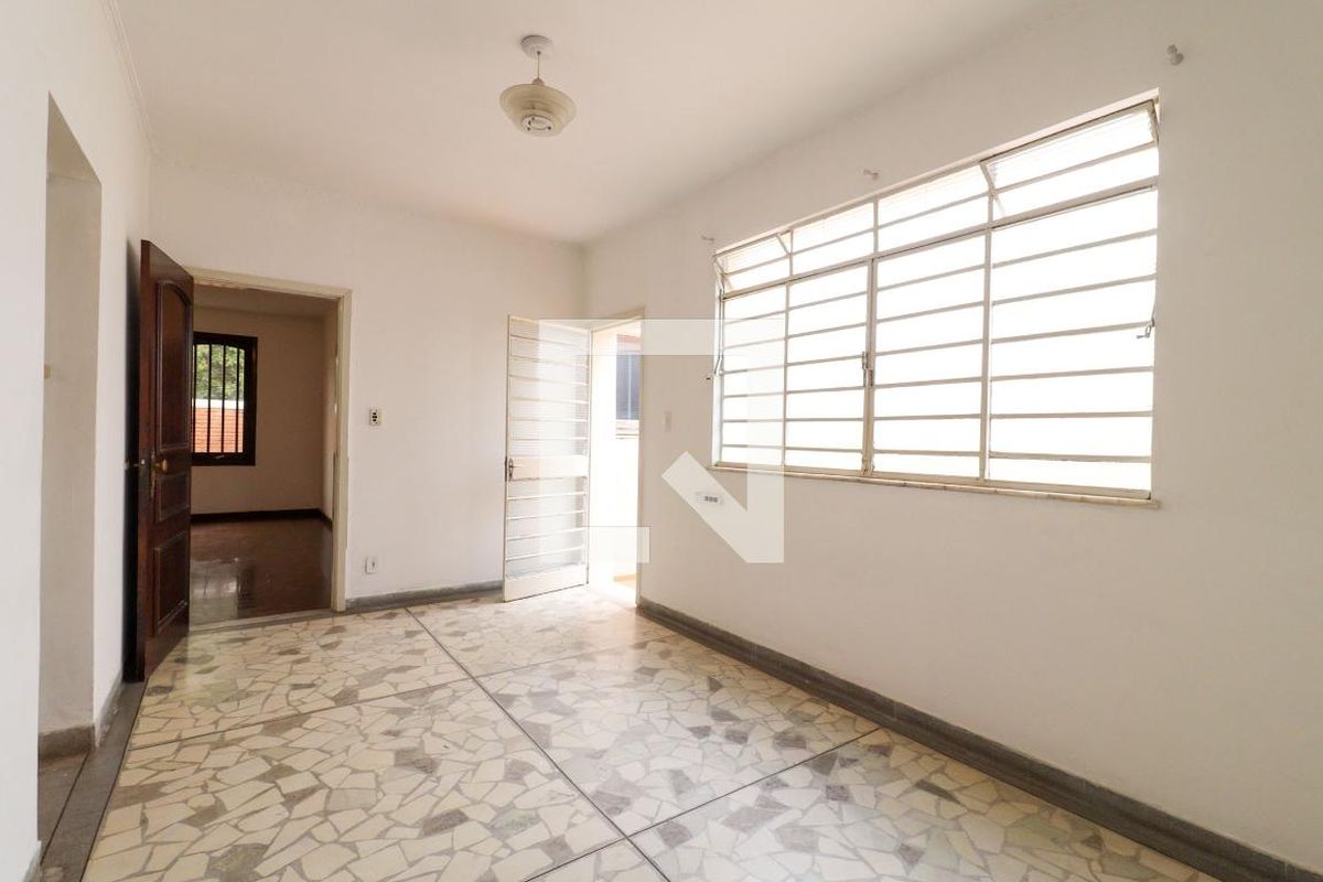 Casa à Venda - Guanabara, 3 Quartos,  187 m2 em , Campinas - sp | SoloBR