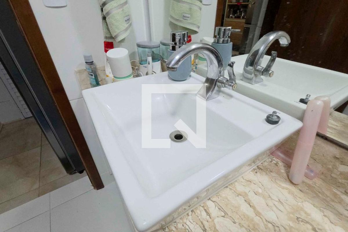 Casa, 4 quartos, 210 m² - Foto 61