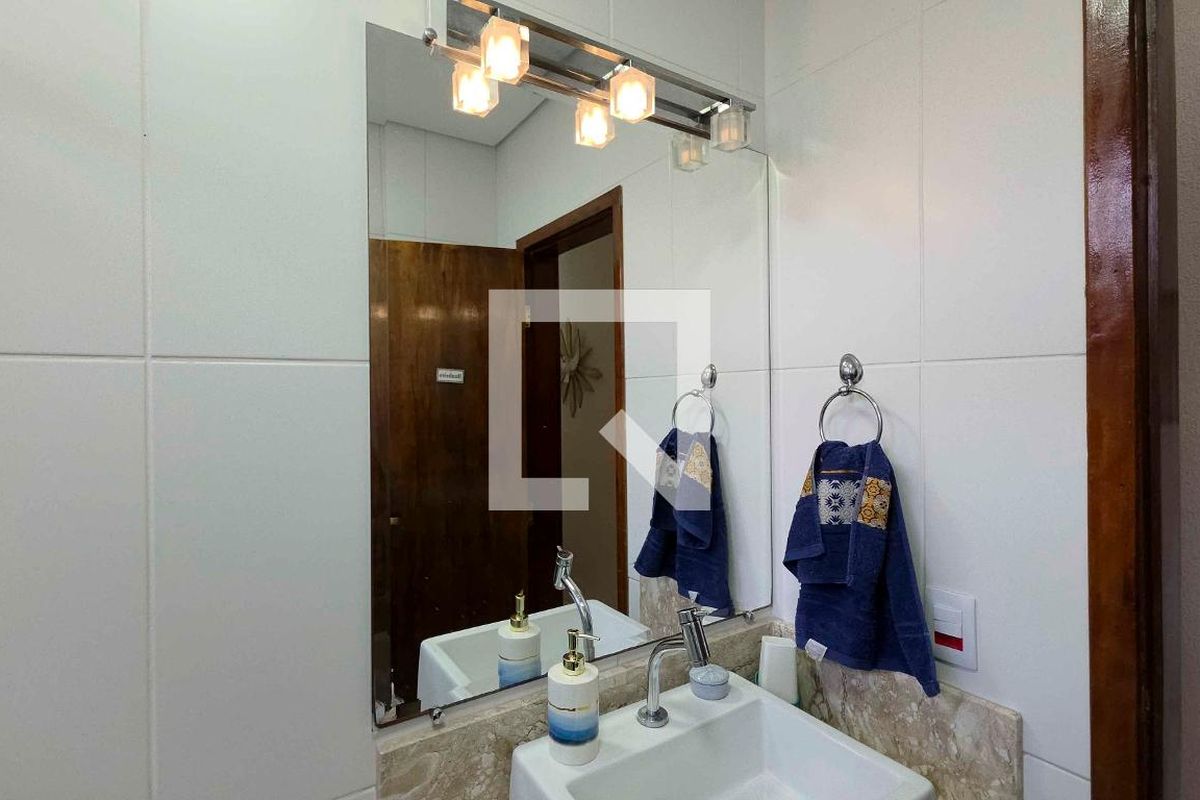 Casa, 4 quartos, 210 m² - Foto 31